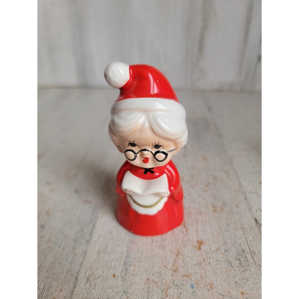 Mrs Santa Claus vintage ceramic salt shaker Xmas home unique kitchen figure